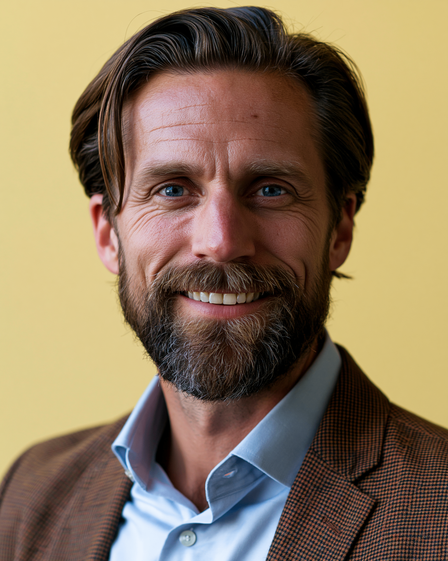 Porträt von Geschäftsführer Christian Thalheim